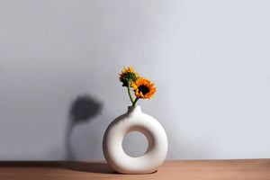 Polo Vase, White